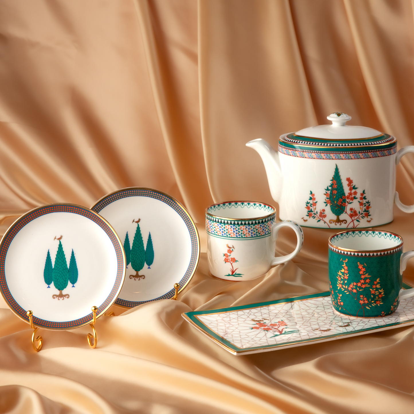 Myrtle- Round Tapas Plates (Set of 2)